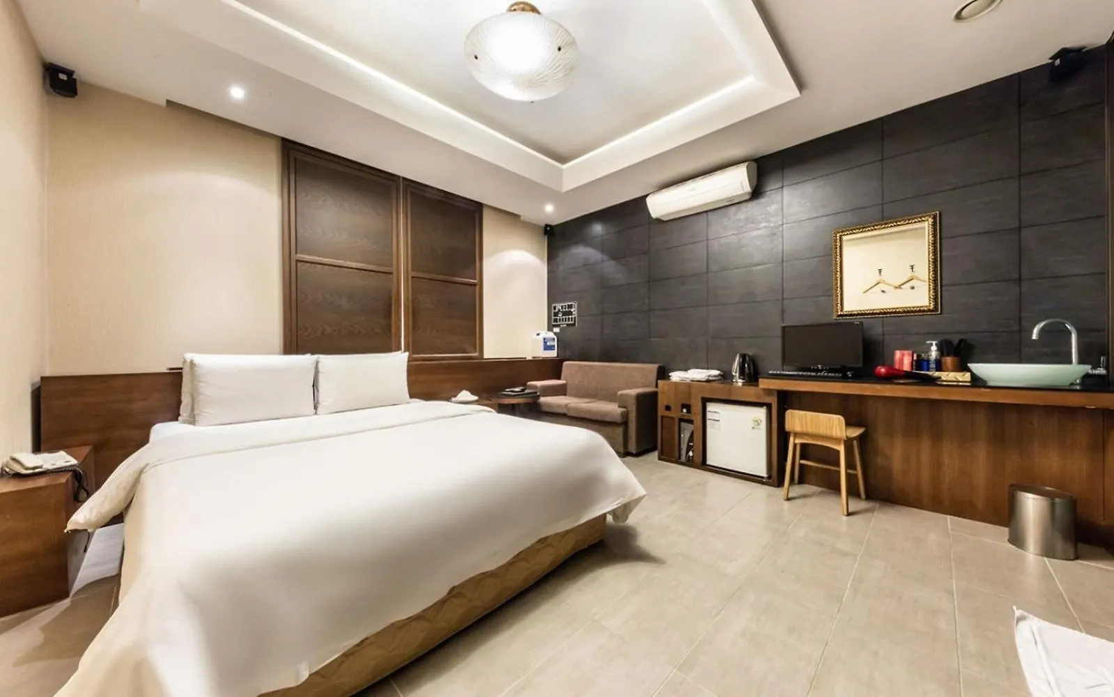 Nowon Ritz Hotel Seoul 2*,